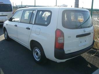 2004 Toyota Probox Photos