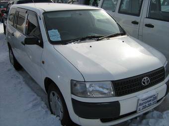 2004 Toyota Probox Pictures