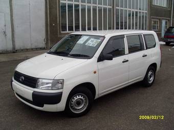 2004 Toyota Probox Pictures