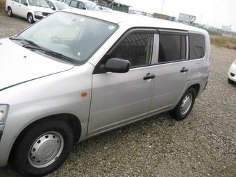 2004 Toyota Probox Photos