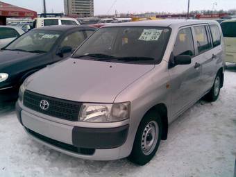 2004 Toyota Probox Photos