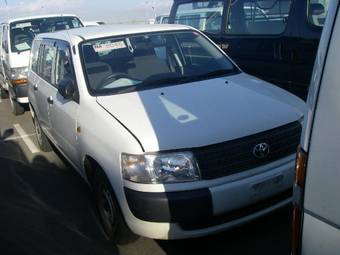 2004 Toyota Probox Photos