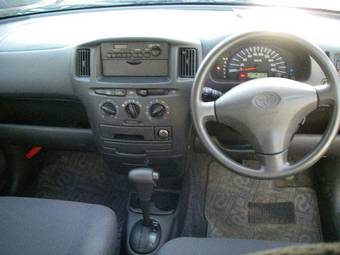 2004 Toyota Probox Pictures