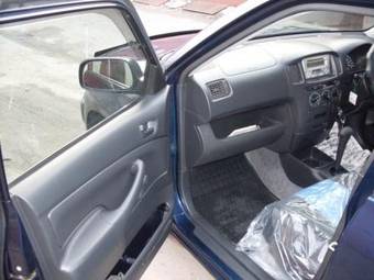 2004 Toyota Probox Pictures