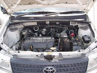 2004 Toyota Probox Pictures