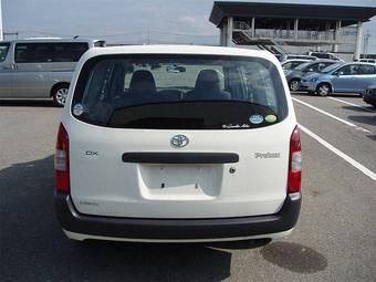 2004 Toyota Probox Photos