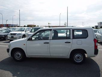 2004 Toyota Probox Wallpapers