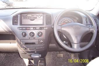 2004 Toyota Probox Pics