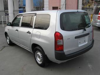 2004 Toyota Probox Pics