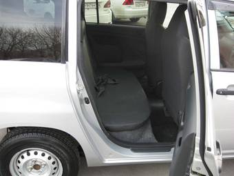 2004 Toyota Probox Photos