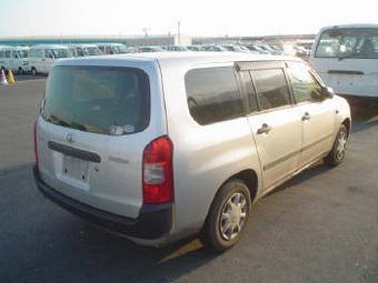 2004 Toyota Probox Photos