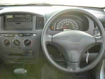 2004 Toyota Probox Photos