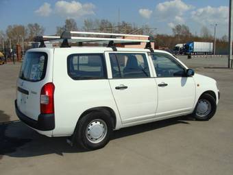2004 Toyota Probox Pictures