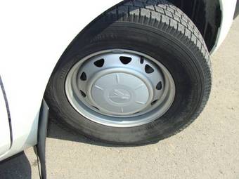 2004 Toyota Probox Pictures