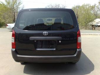 2004 Toyota Probox Photos