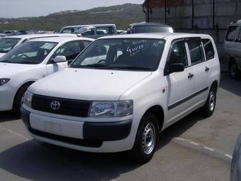 2004 Toyota Probox Pictures