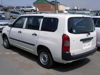 2004 Toyota Probox Pictures
