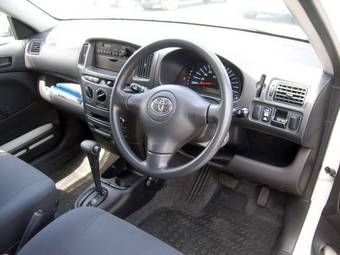 2004 Toyota Probox Photos
