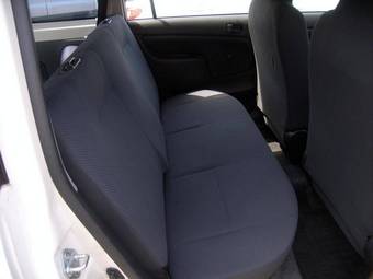 2004 Toyota Probox Photos