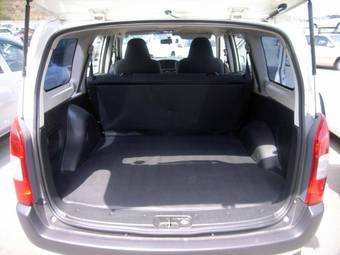 2004 Toyota Probox Pictures