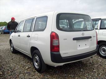 2004 Toyota Probox Photos