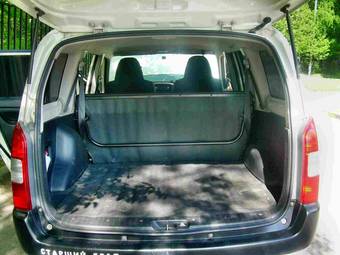 2004 Toyota Probox Photos