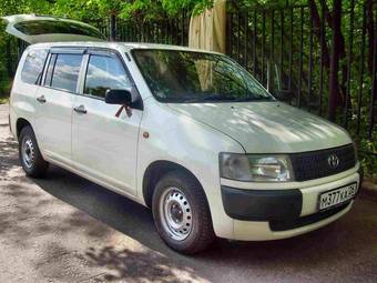 2004 Toyota Probox Images