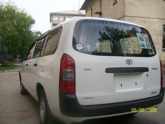 2004 Toyota Probox Photos
