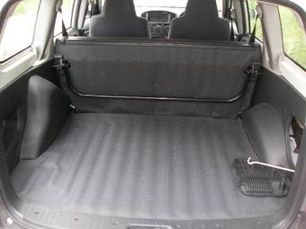 2004 Toyota Probox Pictures