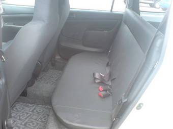 2004 Toyota Probox Images