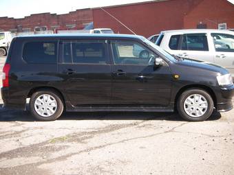 2004 Toyota Probox Pictures