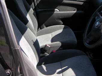 2004 Toyota Probox Photos