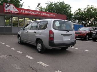 2004 Toyota Probox Pictures
