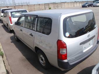 2004 Toyota Probox Photos