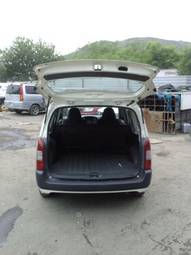 2004 Toyota Probox Pictures