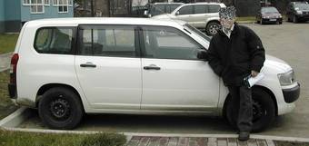 2004 Toyota Probox Pictures