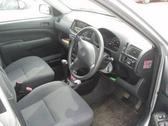 2004 Toyota Probox Photos