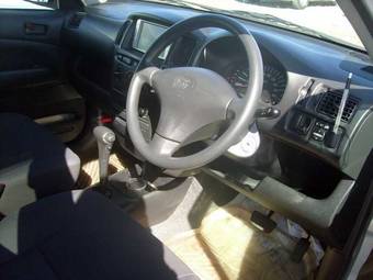 2004 Toyota Probox Pictures