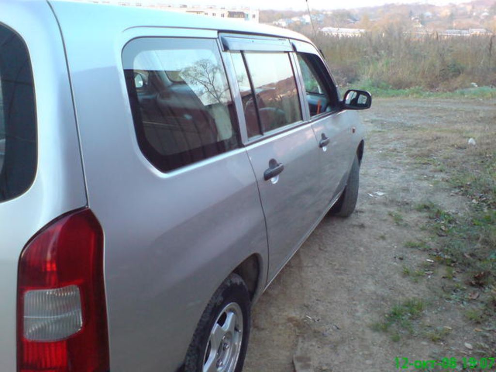 2005 Toyota Probox