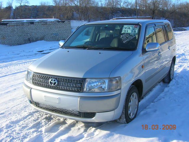 2005 Toyota Probox