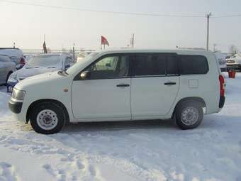 2005 Toyota Probox Pictures