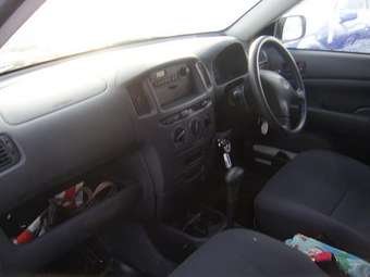 2005 Toyota Probox Photos