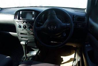 2005 Toyota Probox Images