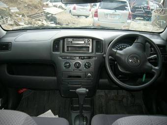 2005 Toyota Probox Photos