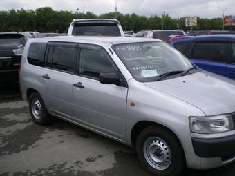 2005 Toyota Probox Photos