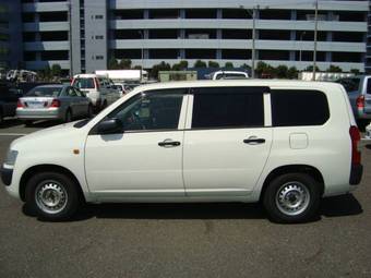 2006 Toyota Probox Photos