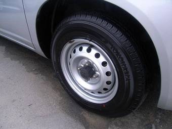 2006 Toyota Probox Pictures