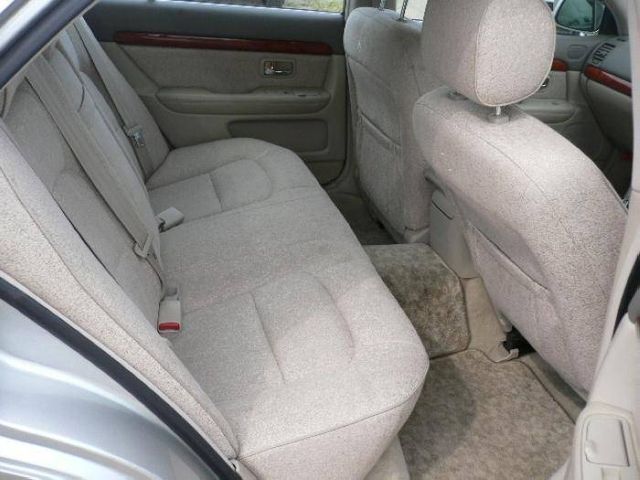 2000 Toyota Progres