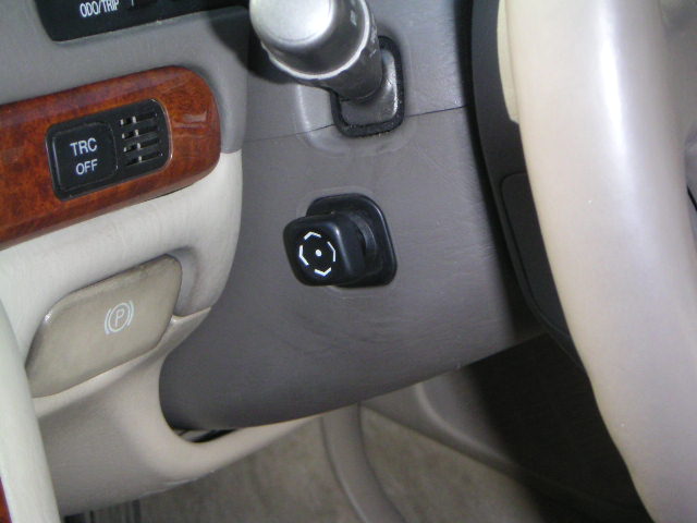 2000 Toyota Progres Images