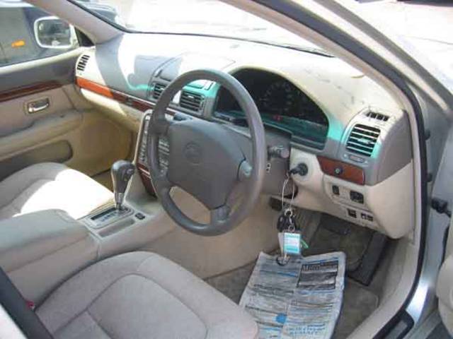 2001 Toyota Progres